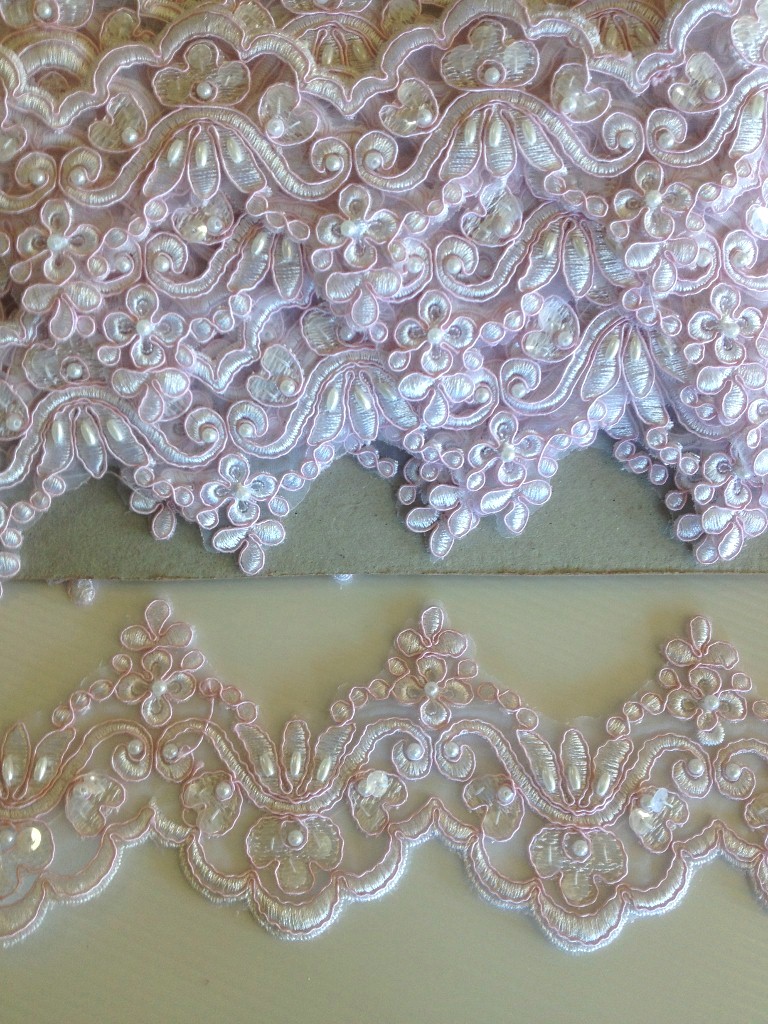 Pearl Scallop Lace Fairy Pink